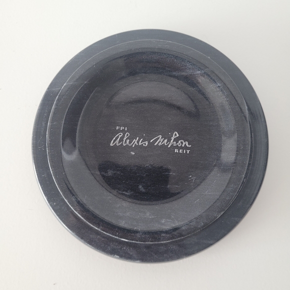 Vintage Siku Genuine Carved Soapstone Lidded Trinket Box - Eskimo Art Canada - Picture 4 of 7